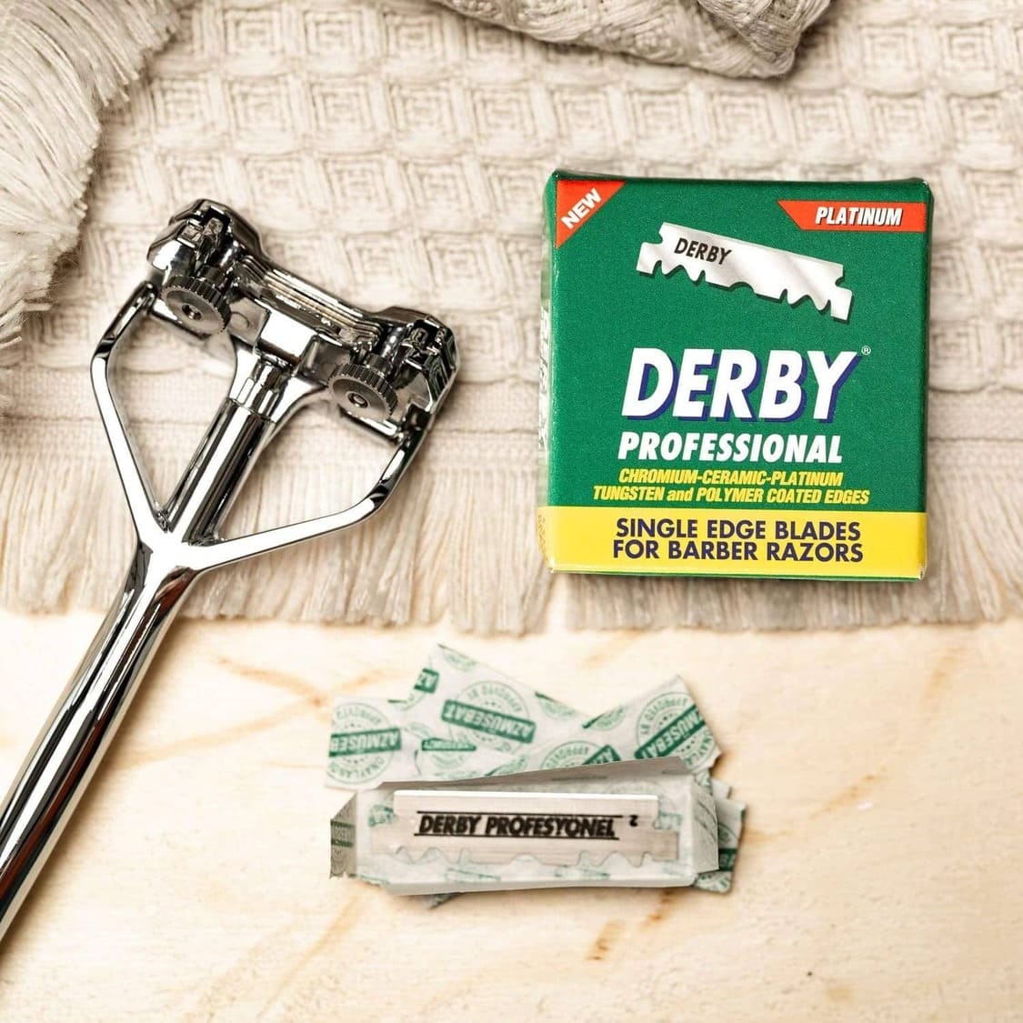 100 Razor Blades - Derby green Professional Single Edge Half Blades